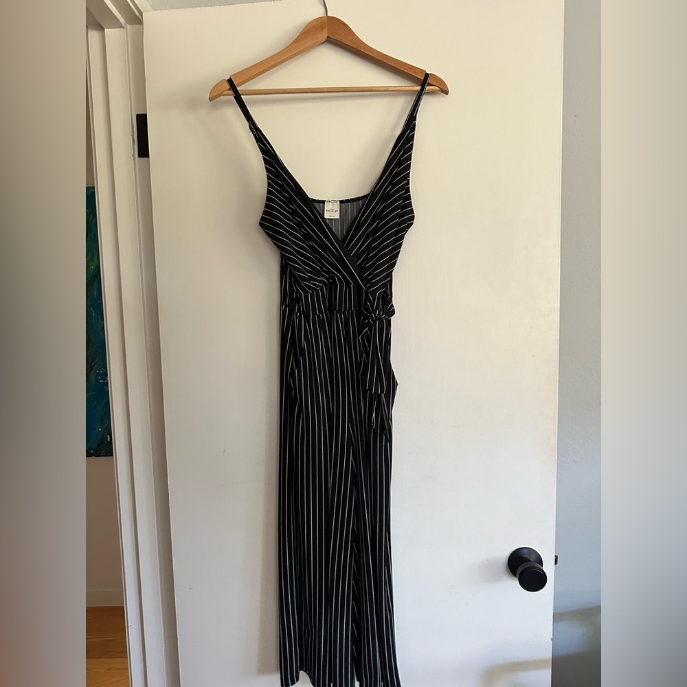 Elegant Black and White Striped cropped romper with pockets